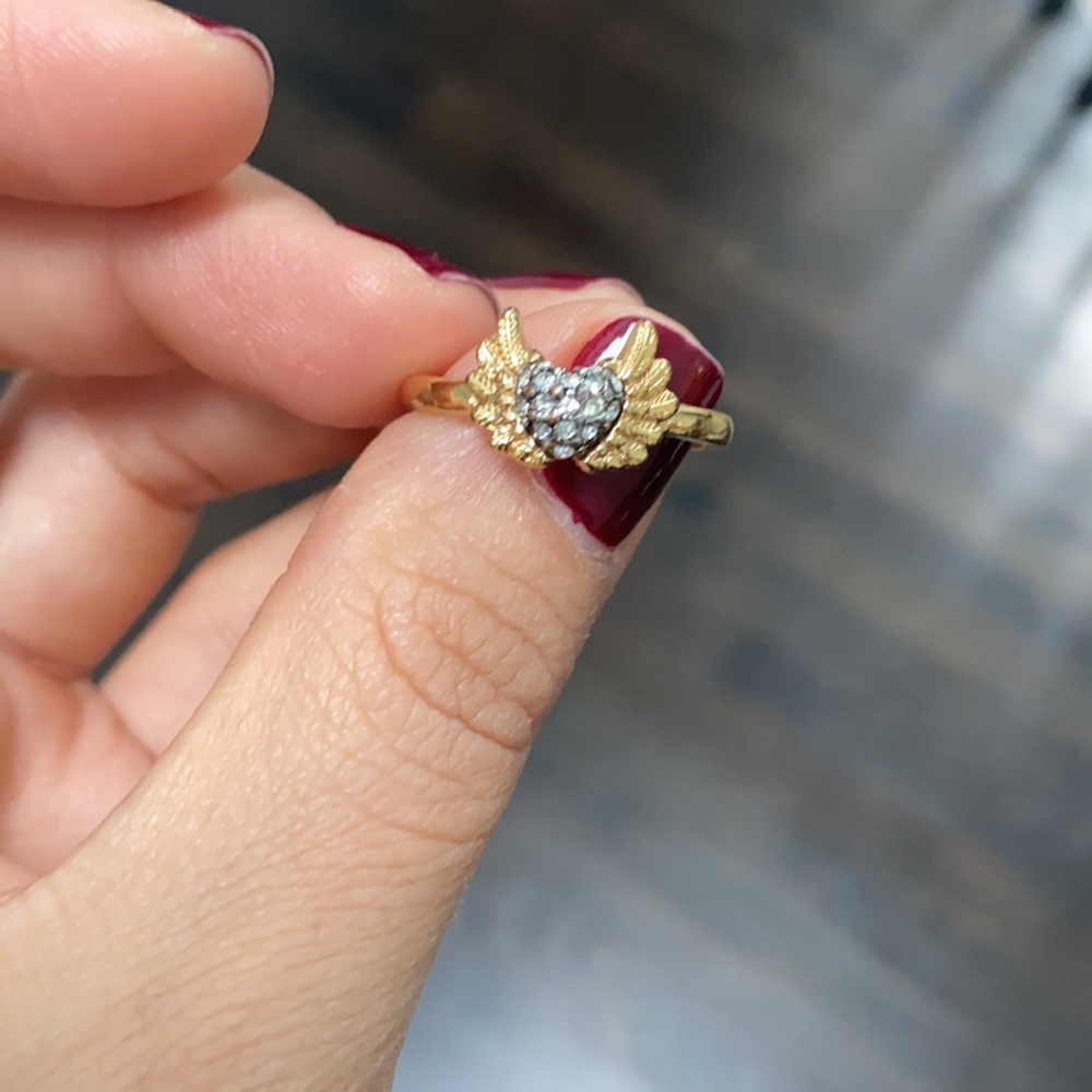 Juicy Couture angel wing heart ring